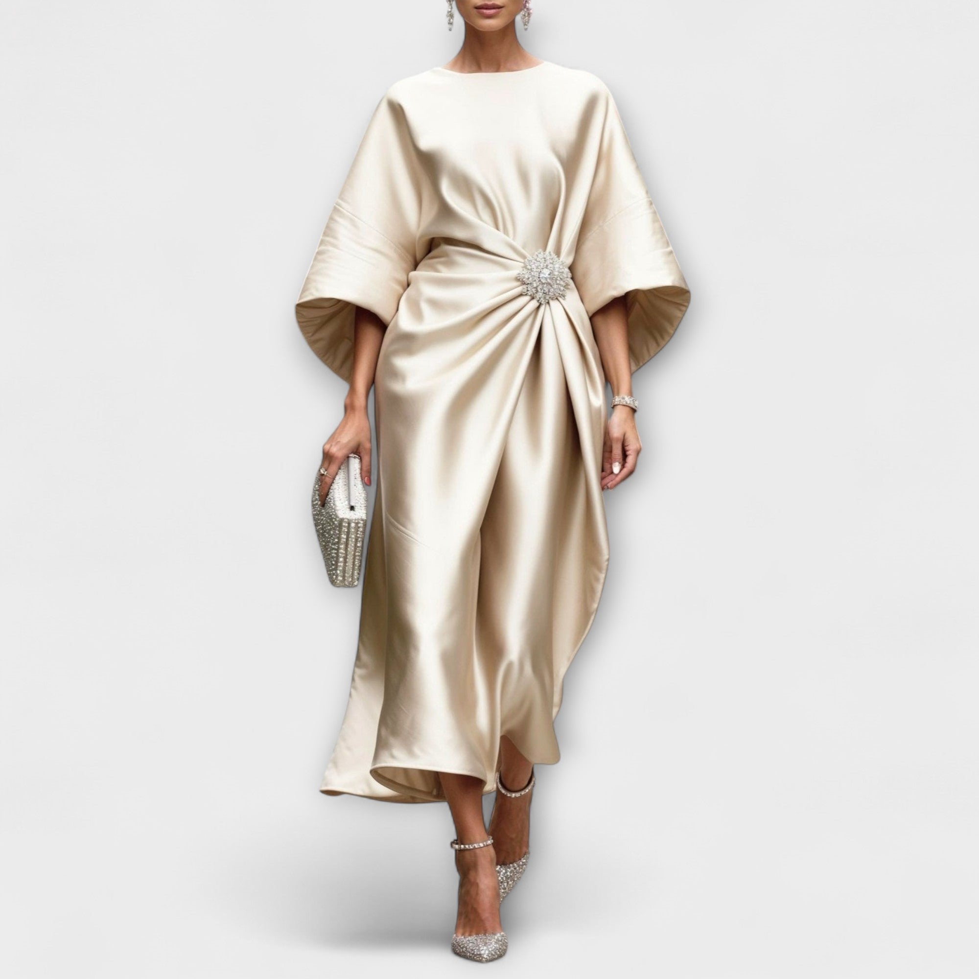 Luxe Shimmer Satin Lang Kjole
