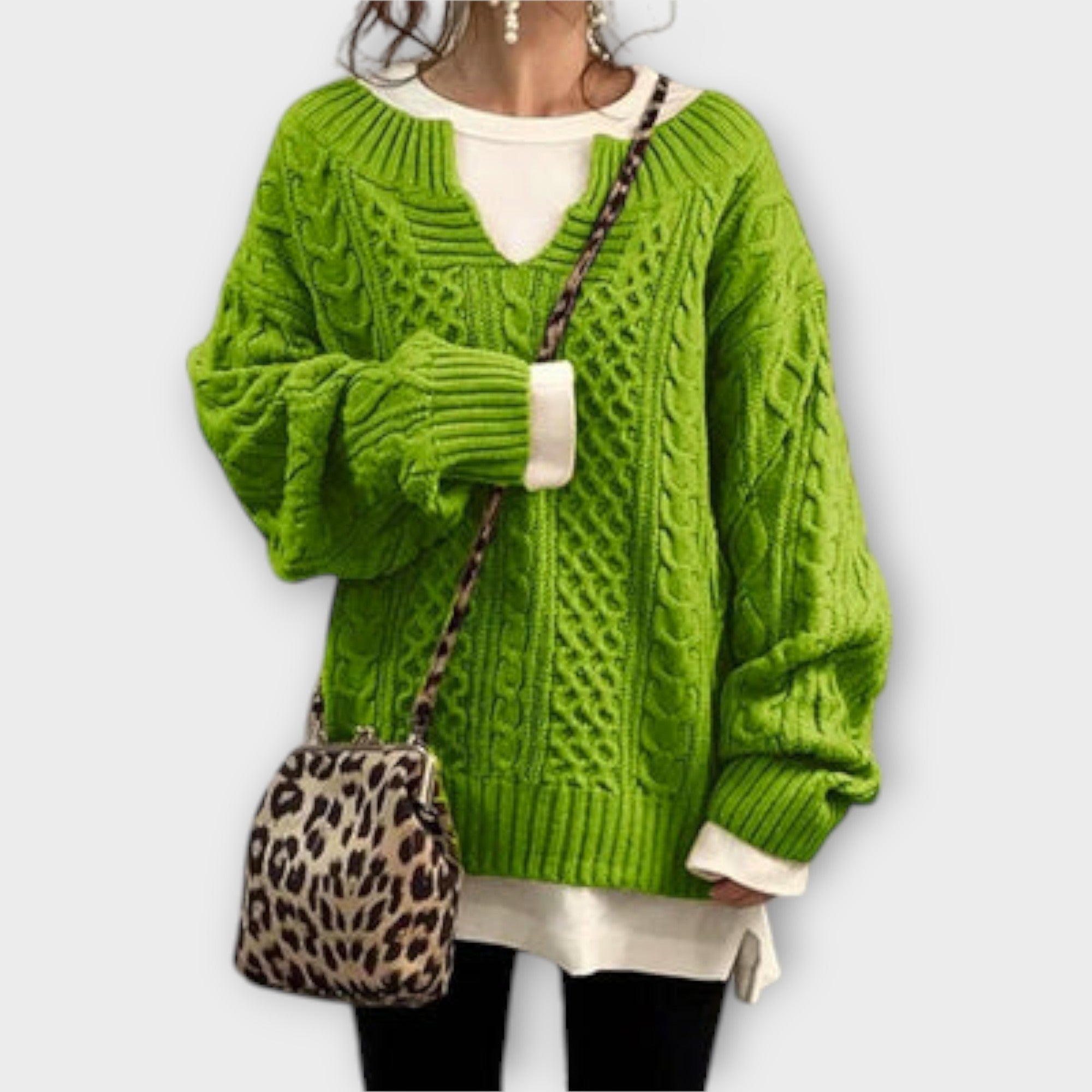 Oversized Strik Sweater med Kabelmønster