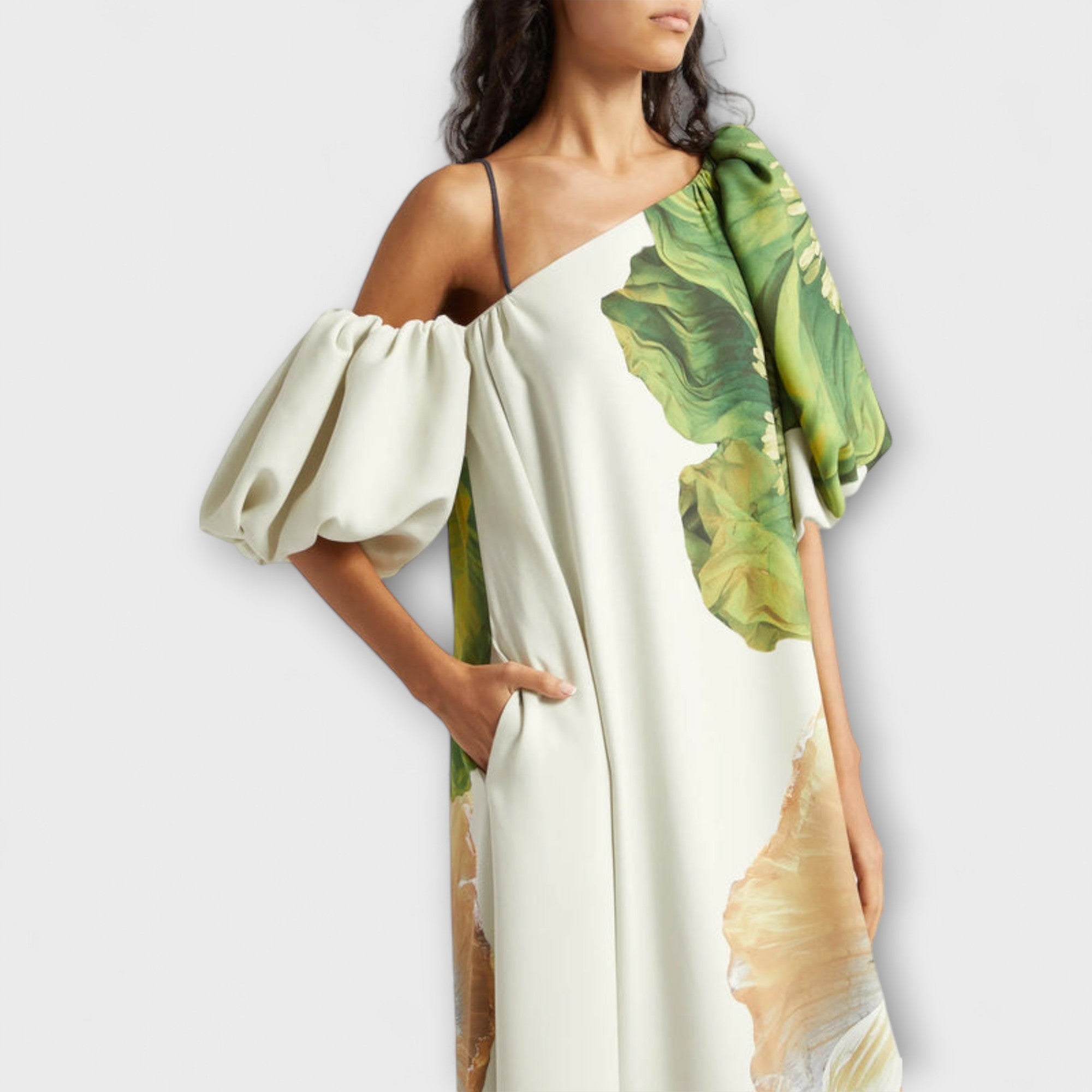Melodi - Asymmetrisk Blomster Maxi Kjole