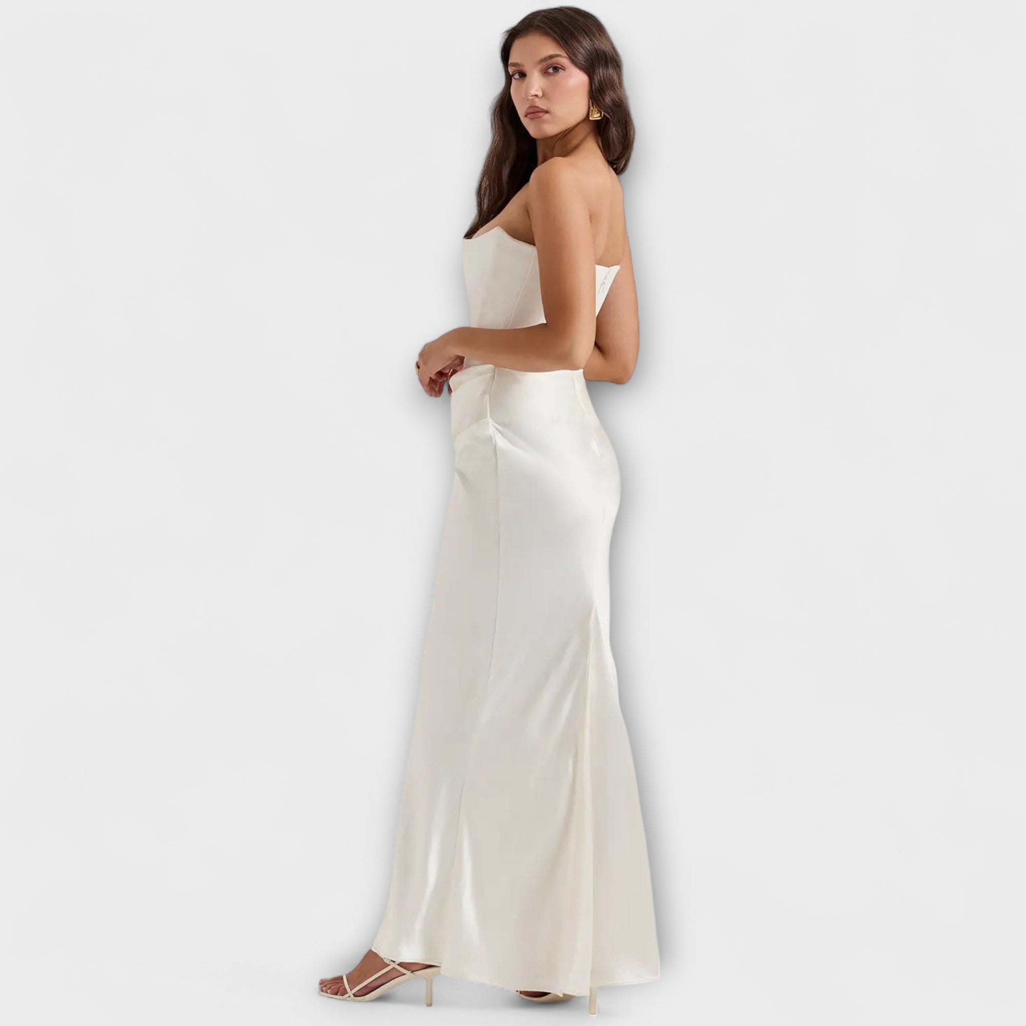 Off-the-Shoulder Satin Maxi Kjole med Drapering