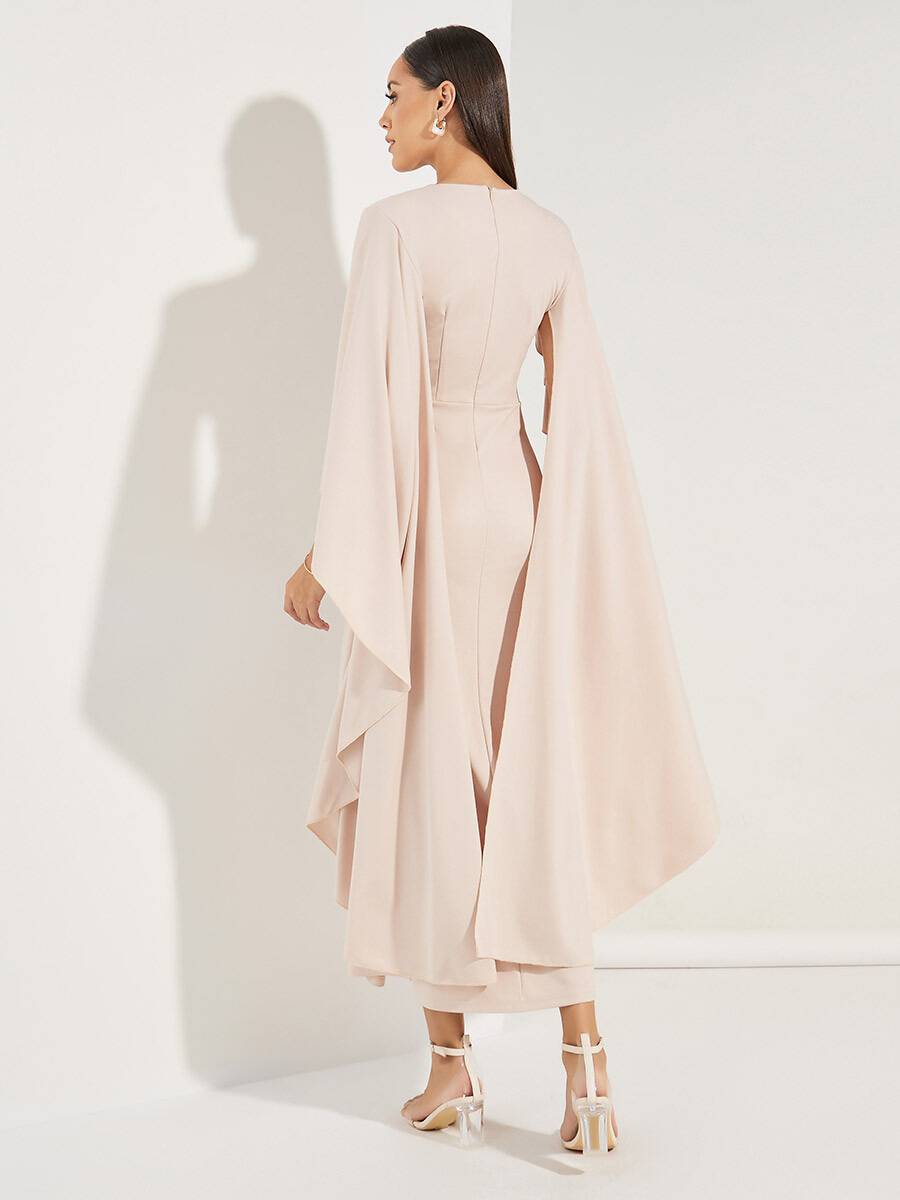 Rachel - Hellrosa Midi Kjole med V-Hals og Chiffon Ærmer