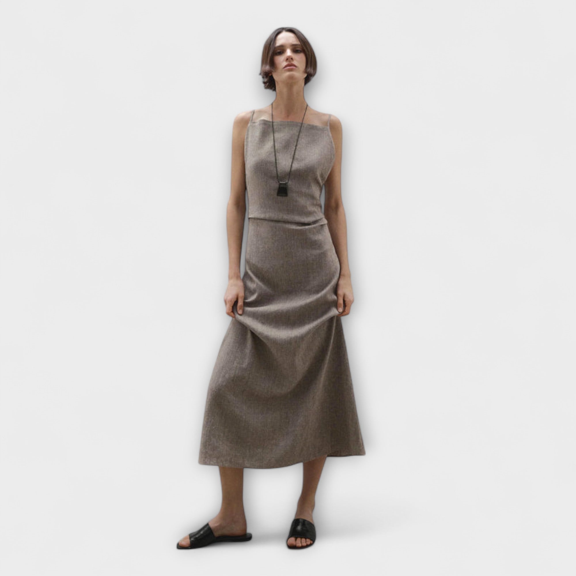 Clara - Flydende Maxi Kjole lavet af Linned Blend