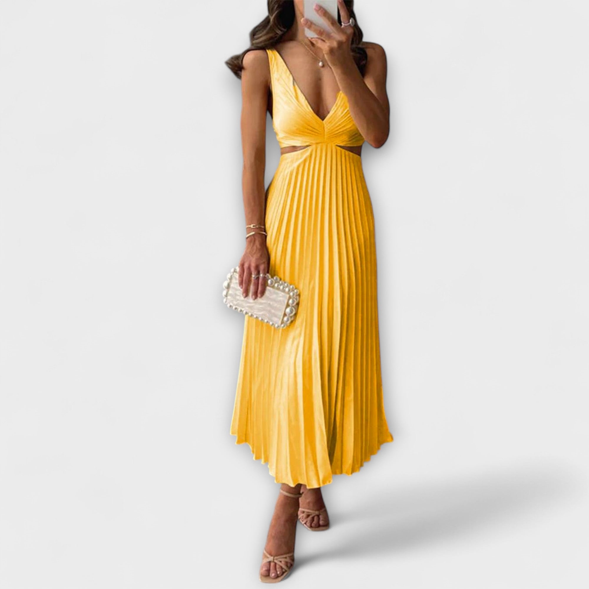 Elegant Midi Aftenkjole med Plisseringer