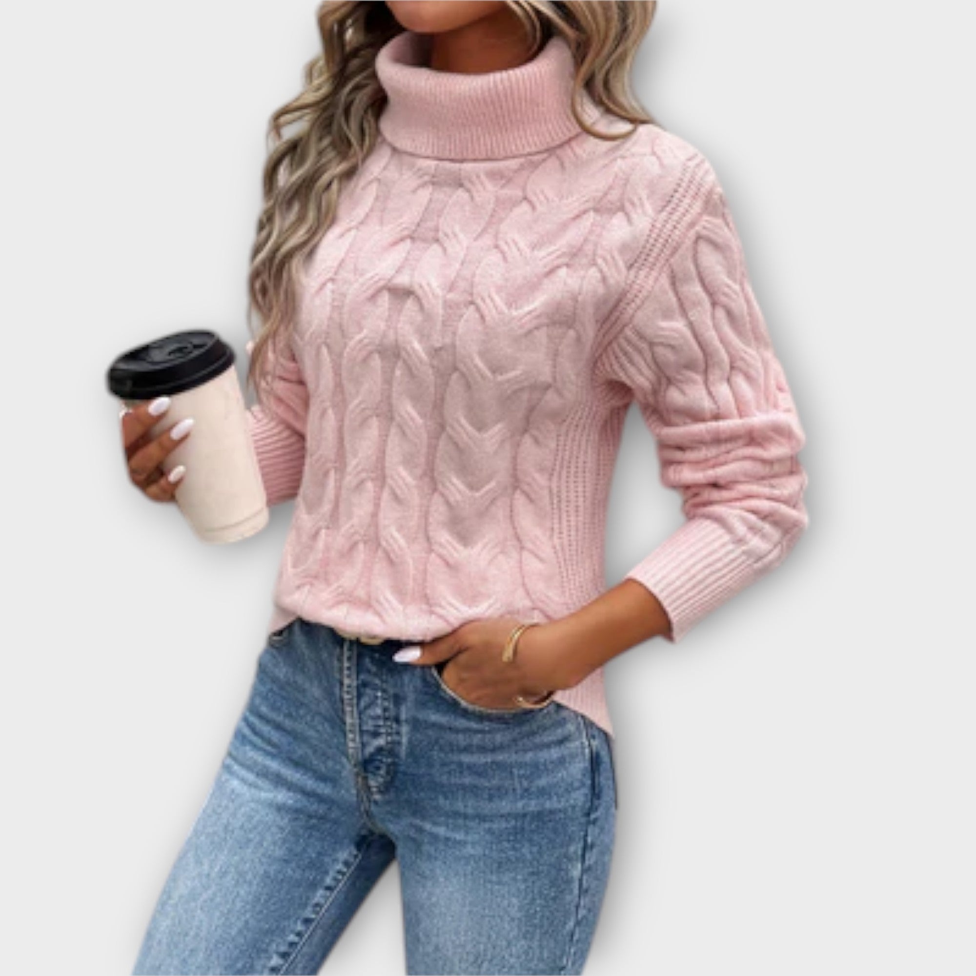 Amelia – Elegant Turtleneck Sweater Strikket