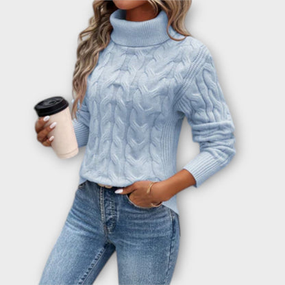 Amelia – Elegant Turtleneck Sweater Strikket