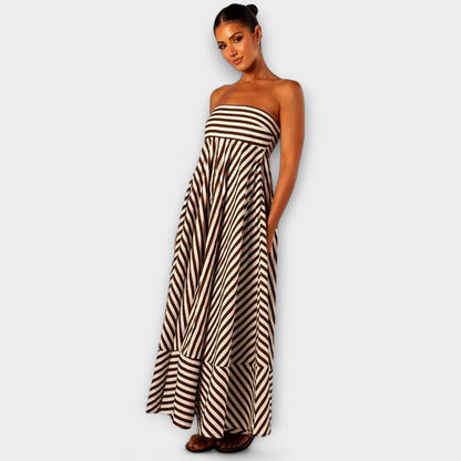 Nocturnal Charm Ruffle Maxi Kjole