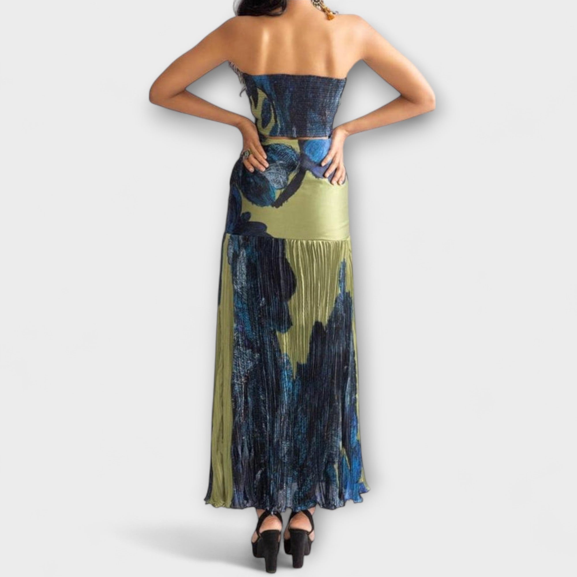 Noelle - Strapless Midi Kjole