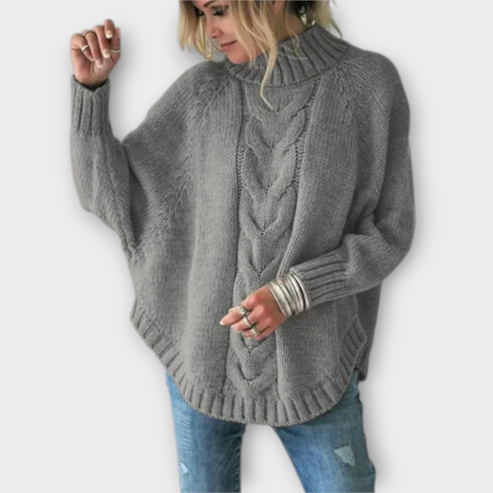 Elysian - Strikket Sweater med Kabelmønster