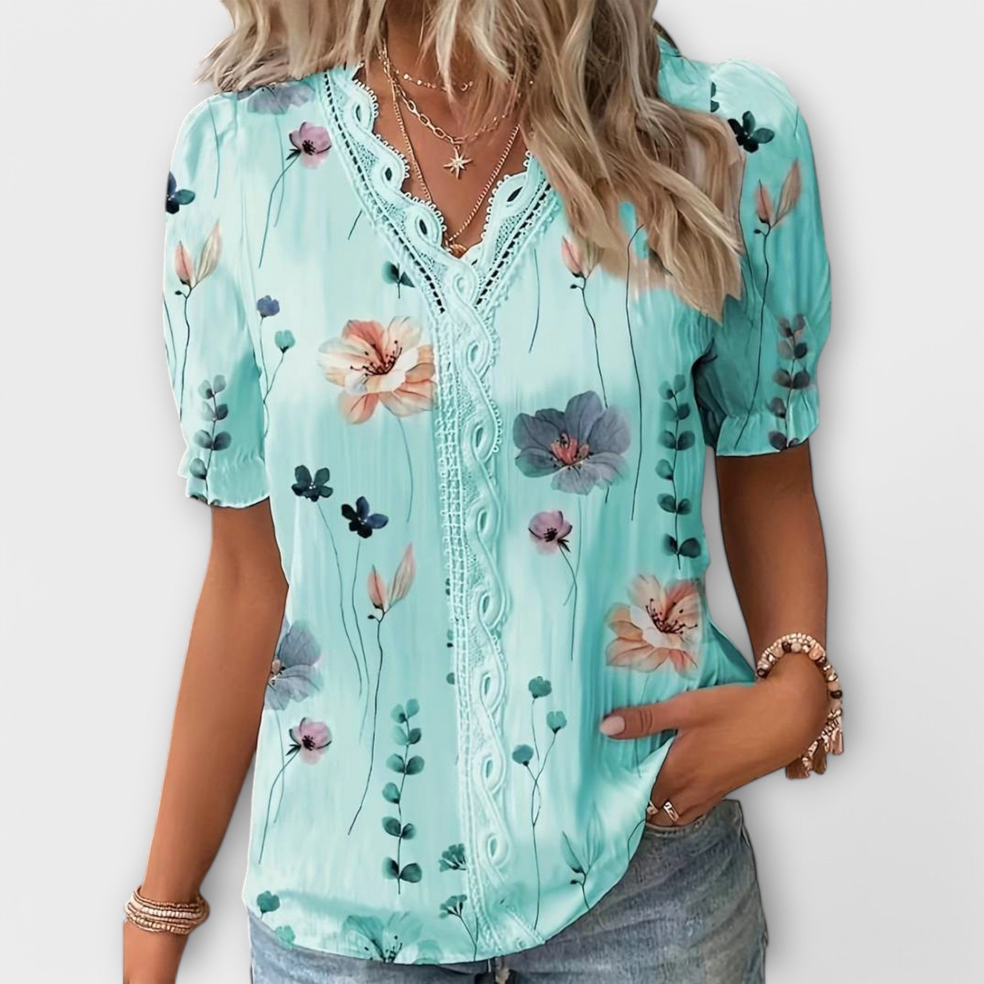 Emily - Fashionabel Bluse med V-udskæring