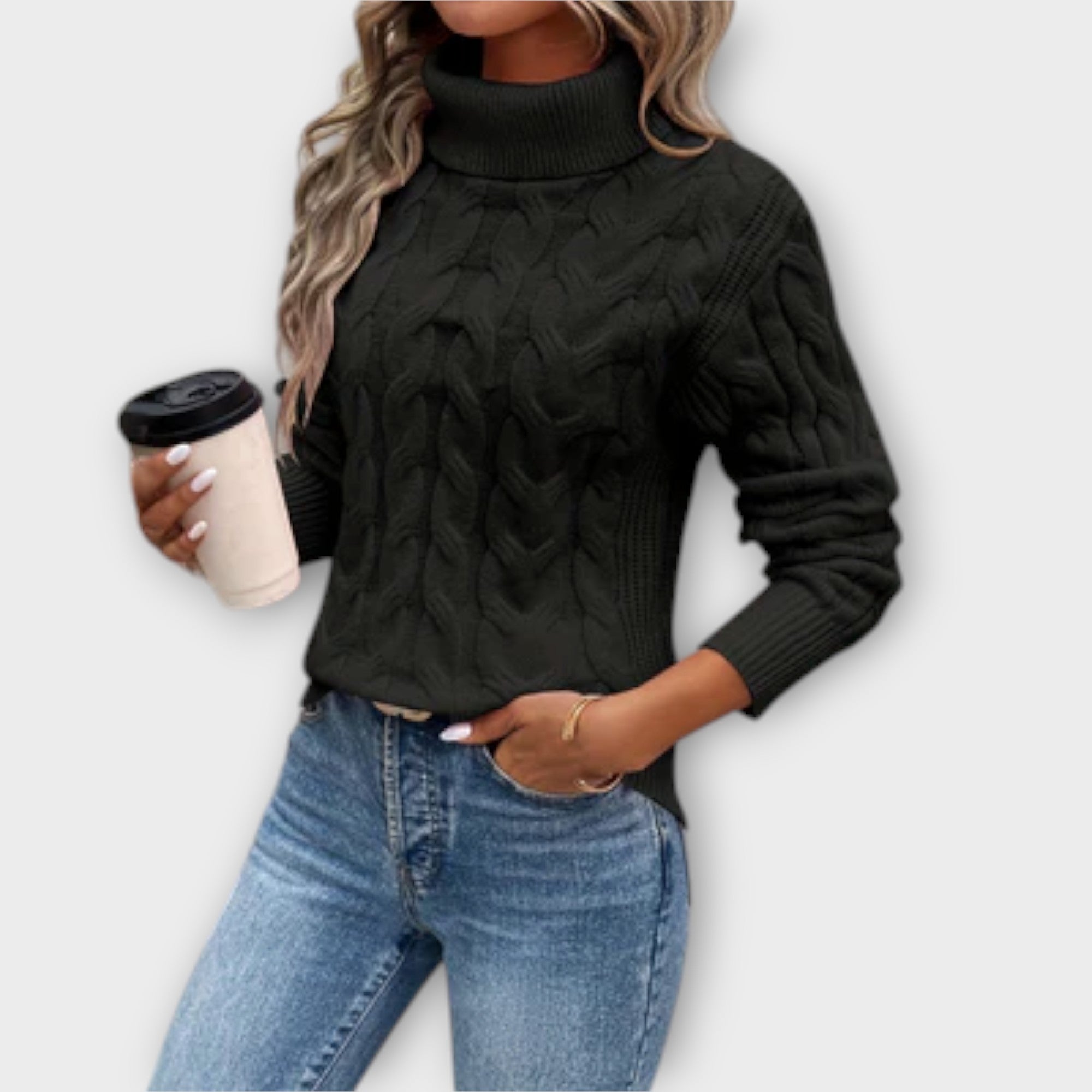 Amelia – Elegant Turtleneck Sweater Strikket
