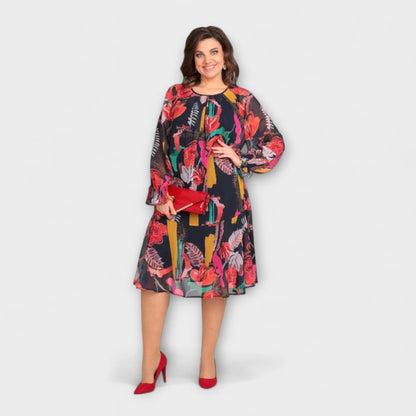 Caroline - Elegant Plus-Size Kjole for Ultimativ Komfort