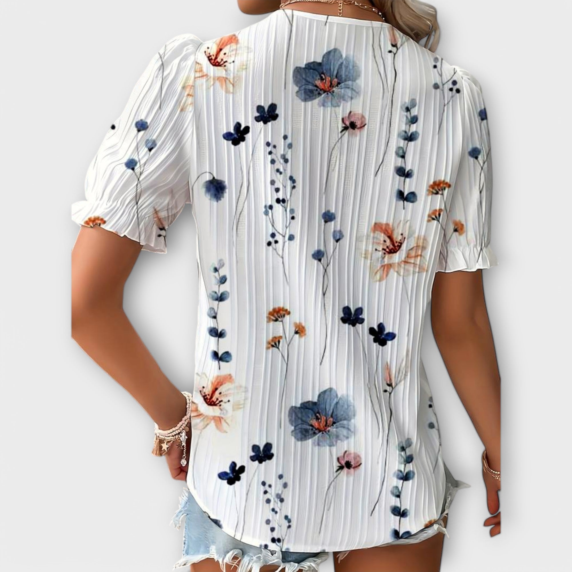 Emily - Fashionabel Bluse med V-udskæring