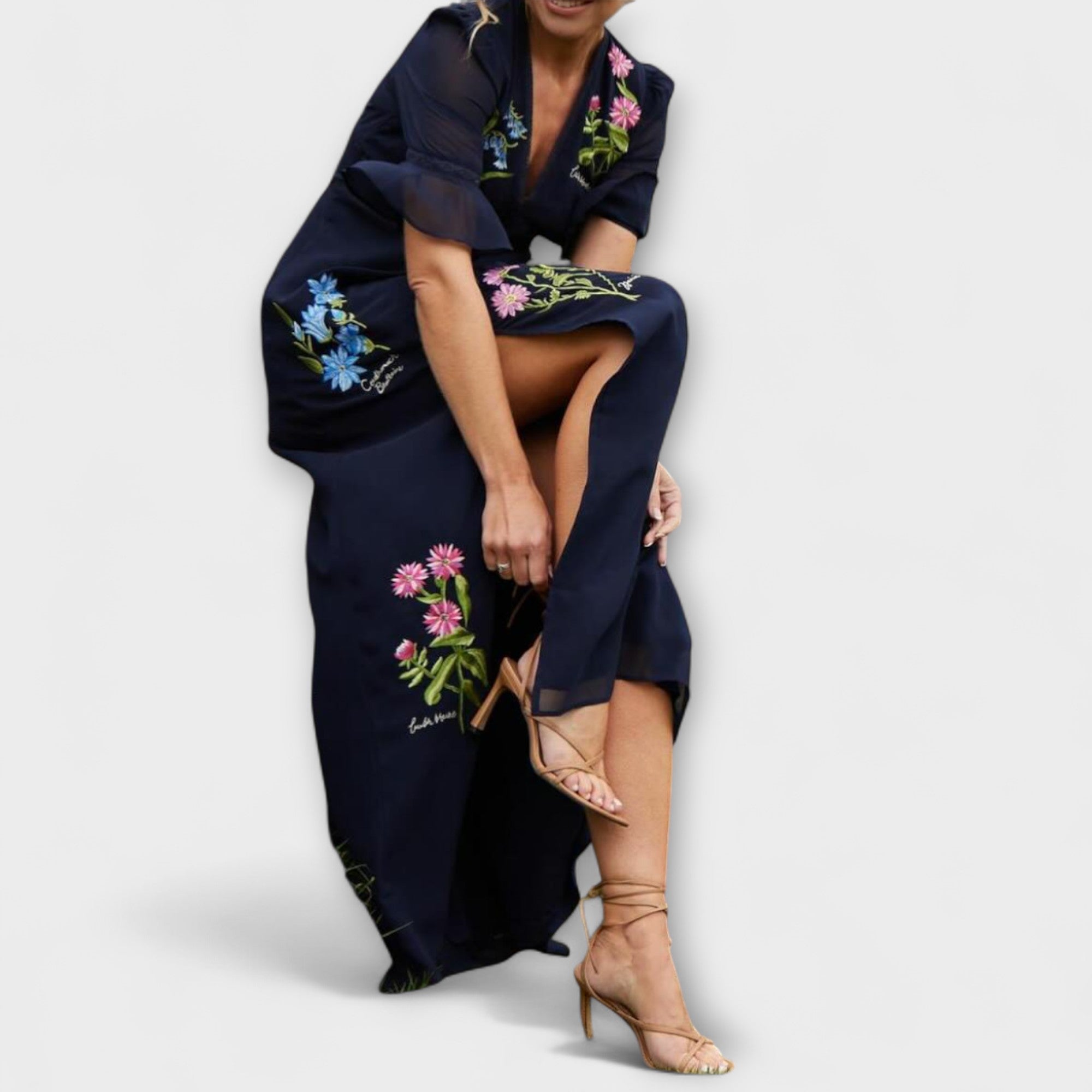 Beatrice - Elegant Navy Blue Kjole med Blomsterbroderi
