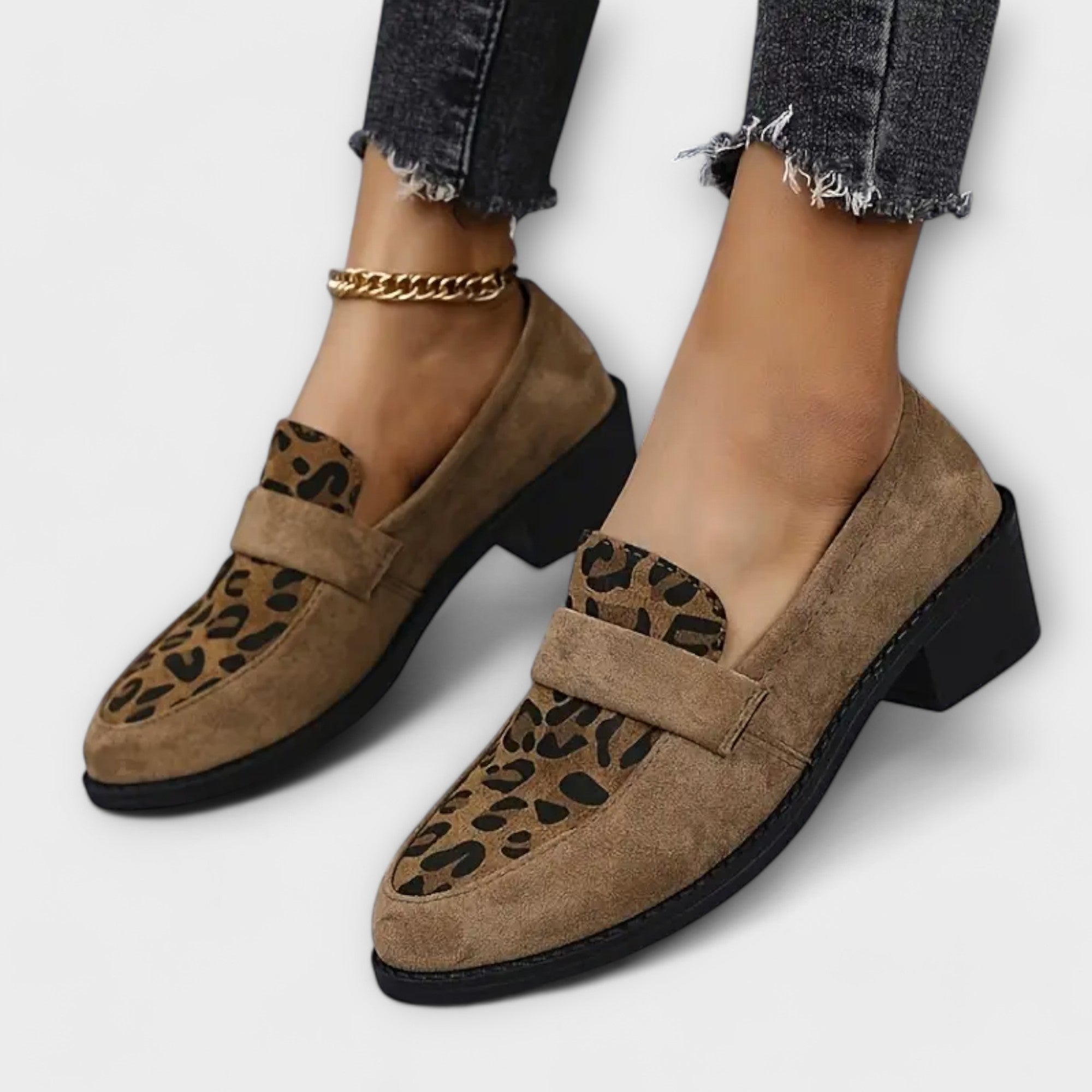 Karla - Elegant kvindesko med leopardprint