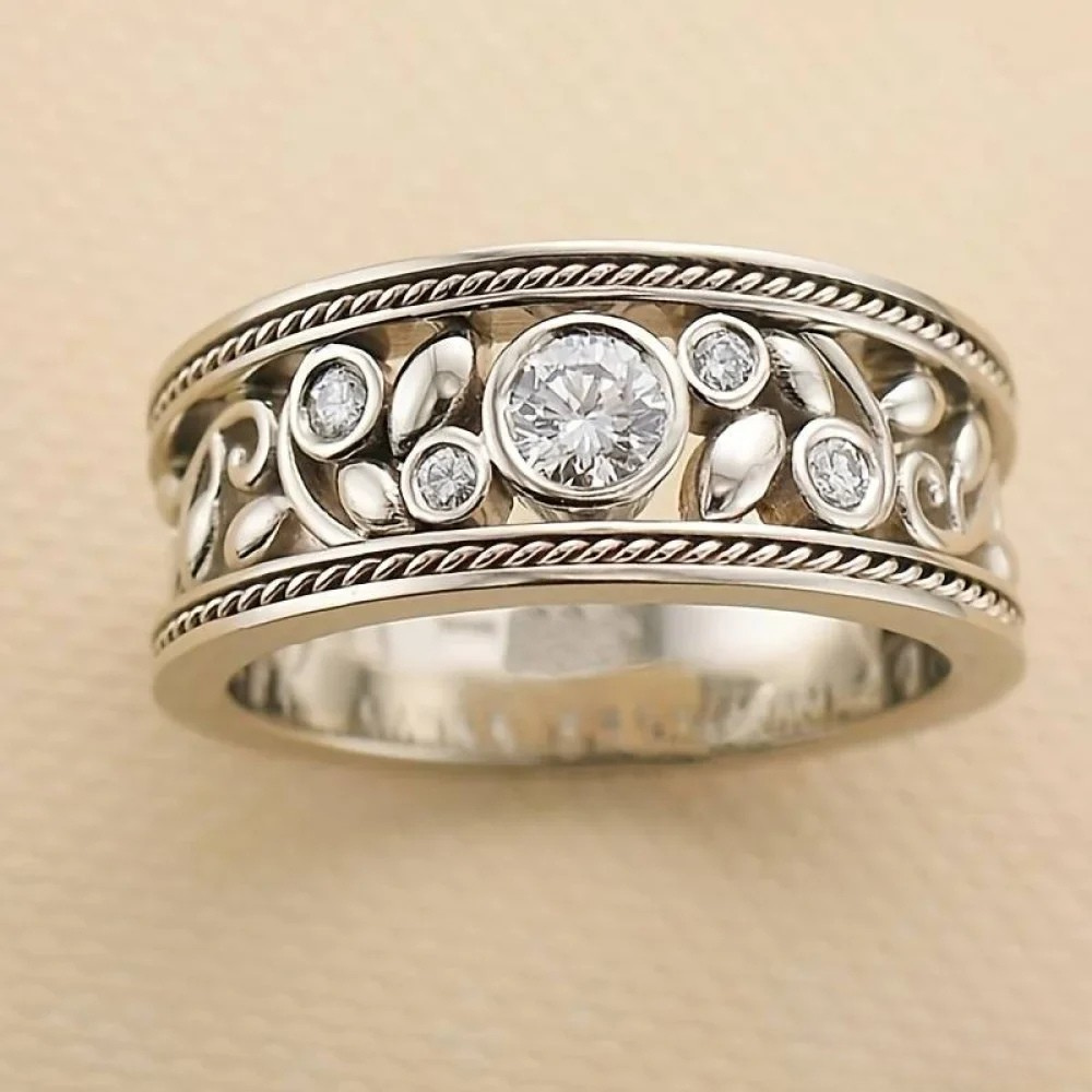 Antik Sølv Ring med Zirconia