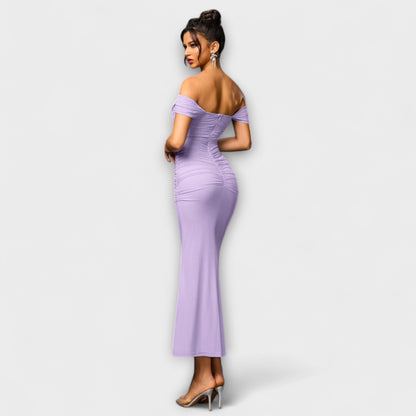 Ione - Off-Shoulder Ruching Bodycon Kjole