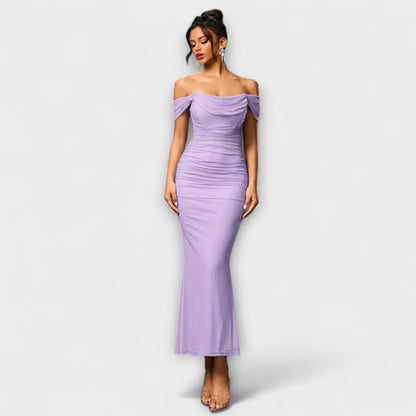 Ione - Off-Shoulder Ruching Bodycon Kjole