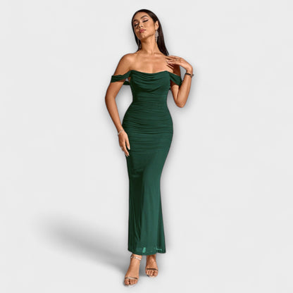Ione - Off-Shoulder Ruching Bodycon Kjole