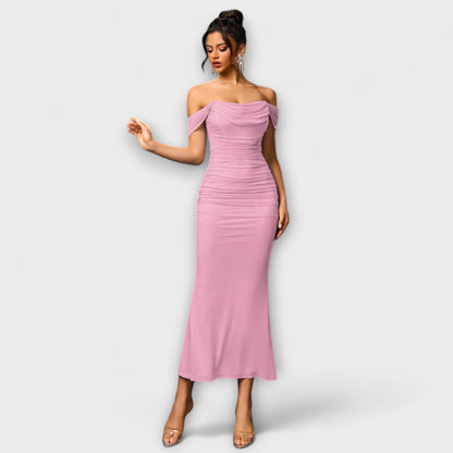 Ione - Off-Shoulder Ruching Bodycon Kjole