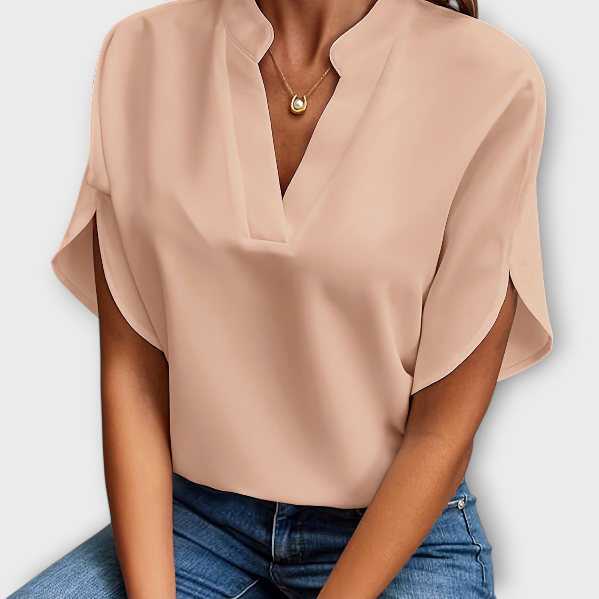Vivi - Elegant, Let Viskose Bluse til Damer