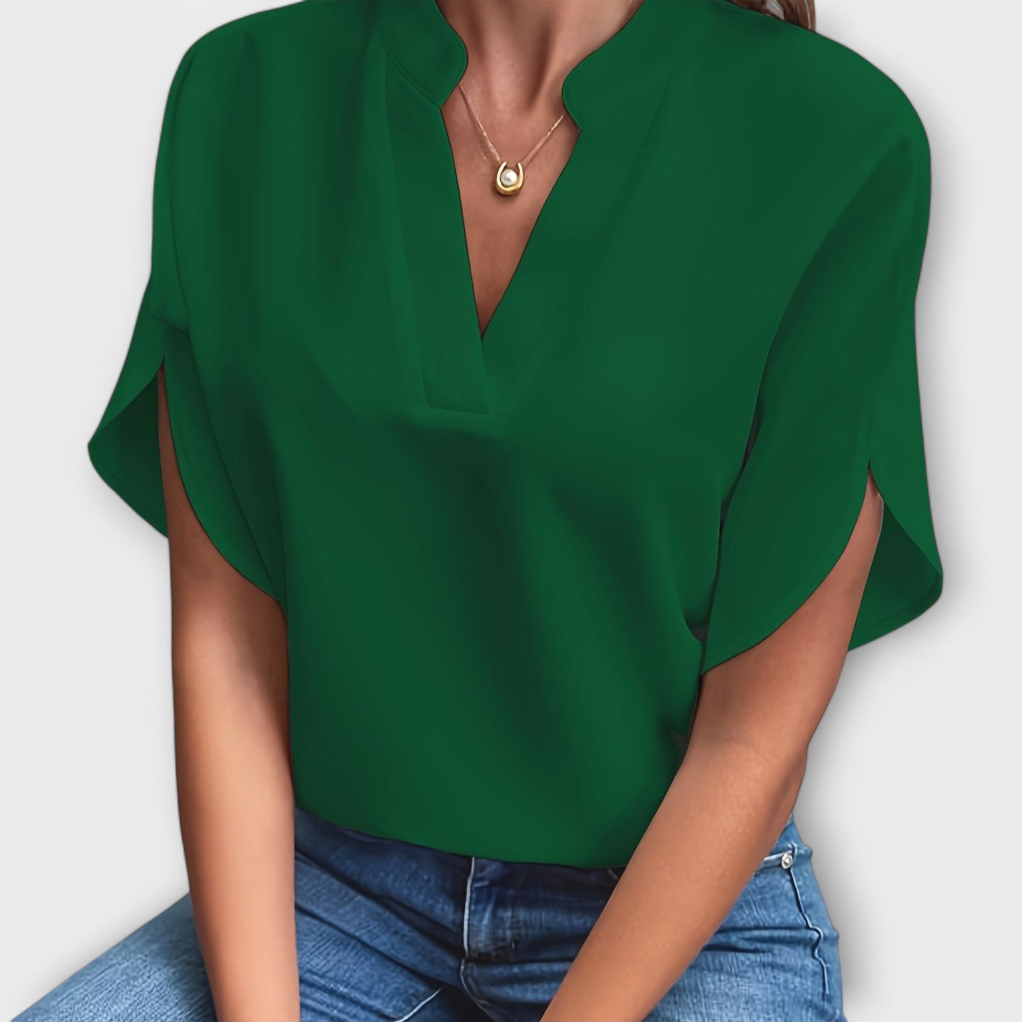 Vivi - Elegant, Let Viskose Bluse til Damer
