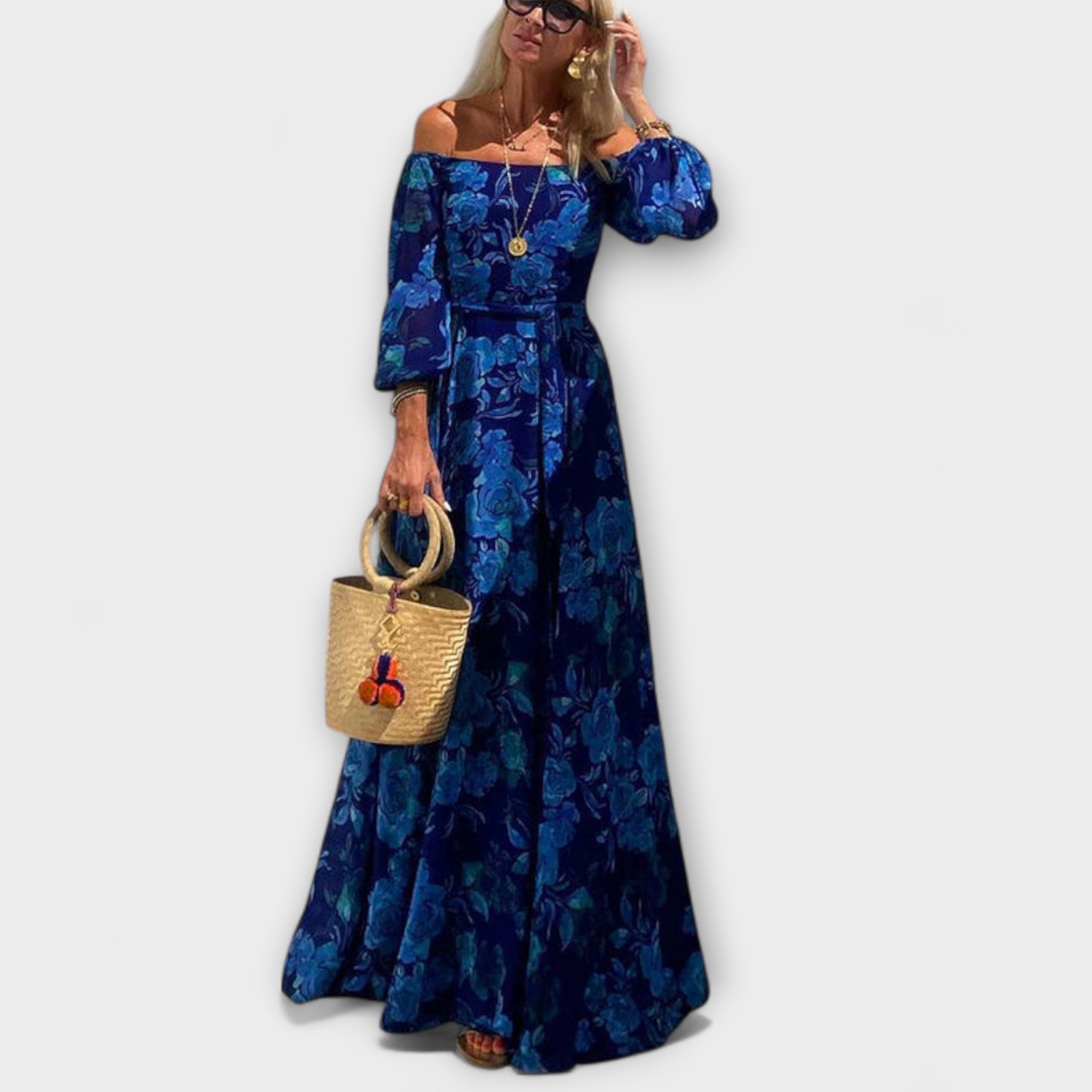 Juniper - Floral Off-Shoulder Smocked Maxi Kjole