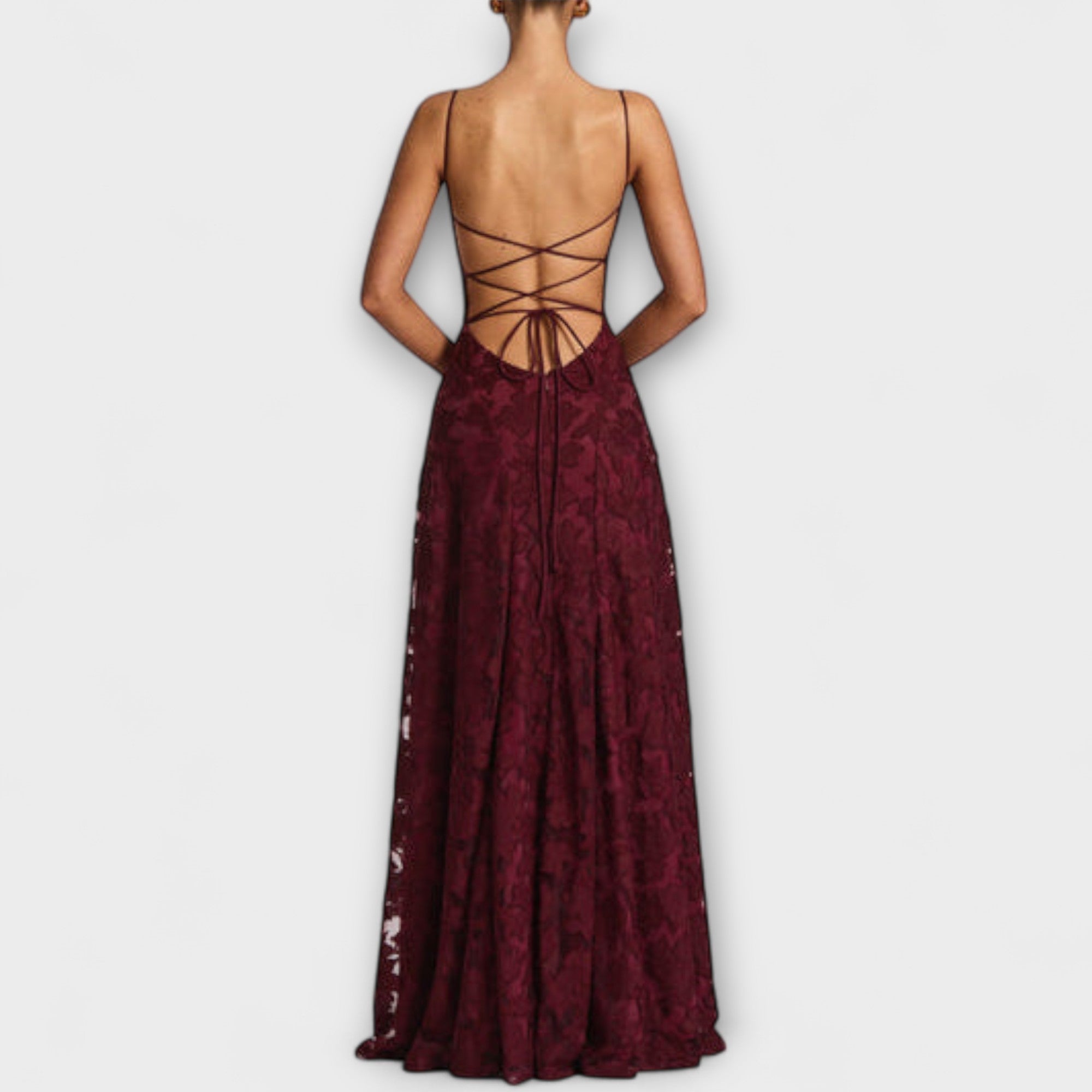 Kairi - Stilfuld Floral Blonde Maxi Kjole med Spaghetti Stropper