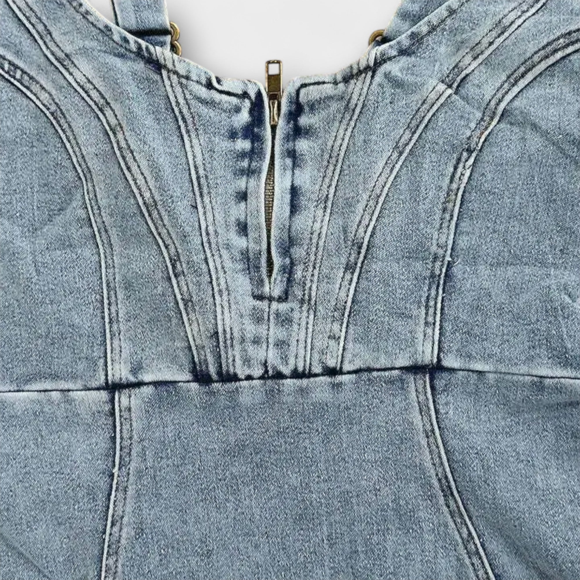 Anna - Denim Kjole med Justerbare Stropper