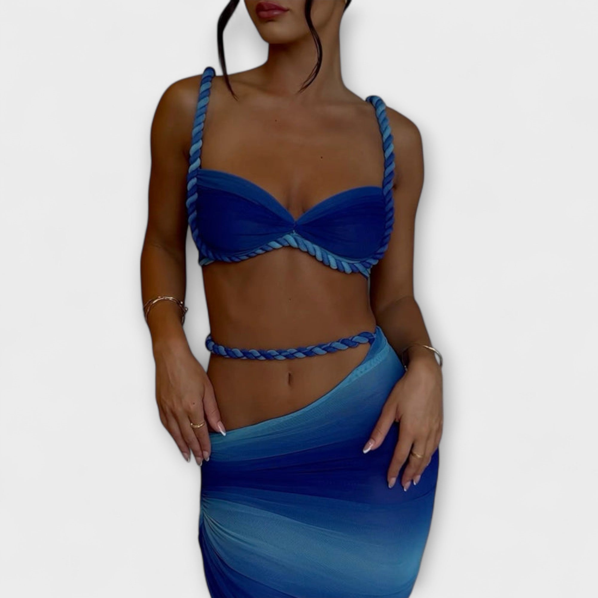 Jane - Stilfuld Gradient Flet Crop Top & Overskirt Duo