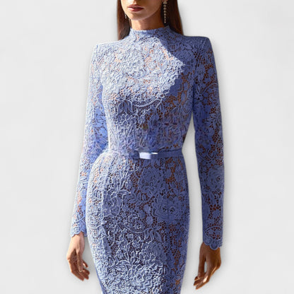 Freya - Elegant Midi Kjole lavet af Blomsterlacet
