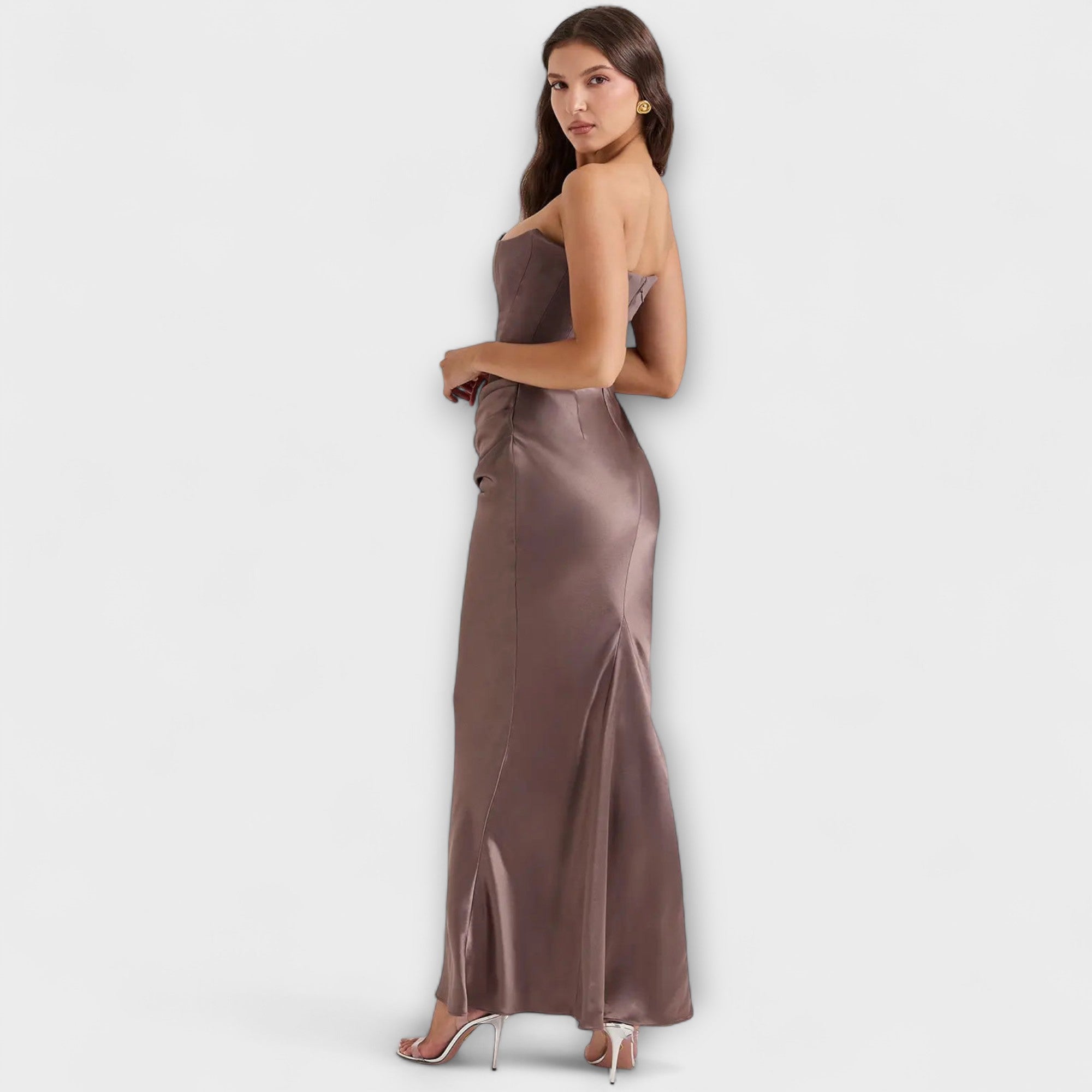 Off-the-Shoulder Satin Maxi Kjole med Drapering